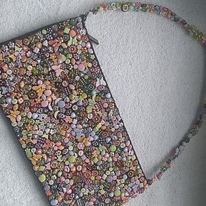 A hand bag (vintage)